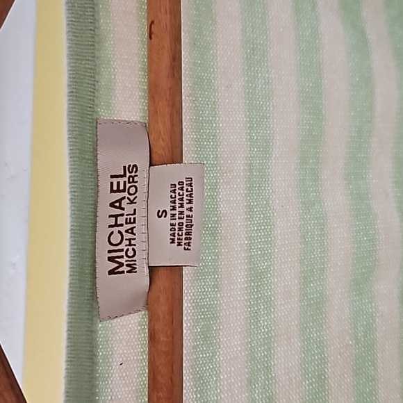 Michael Kors Cashmere V-Neck Sweater Size Small - Picture 2 of 8